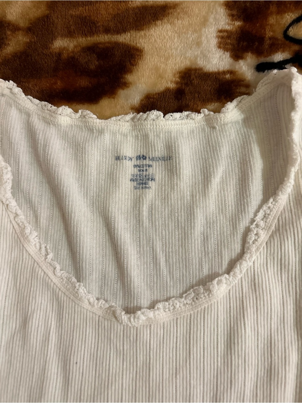 Women's Ribbed Scoop Neck Long-Sleeve Top - Picture 2 of 4